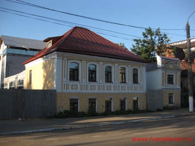   	  Городская усадьба. Улица Советская, д.57-57а